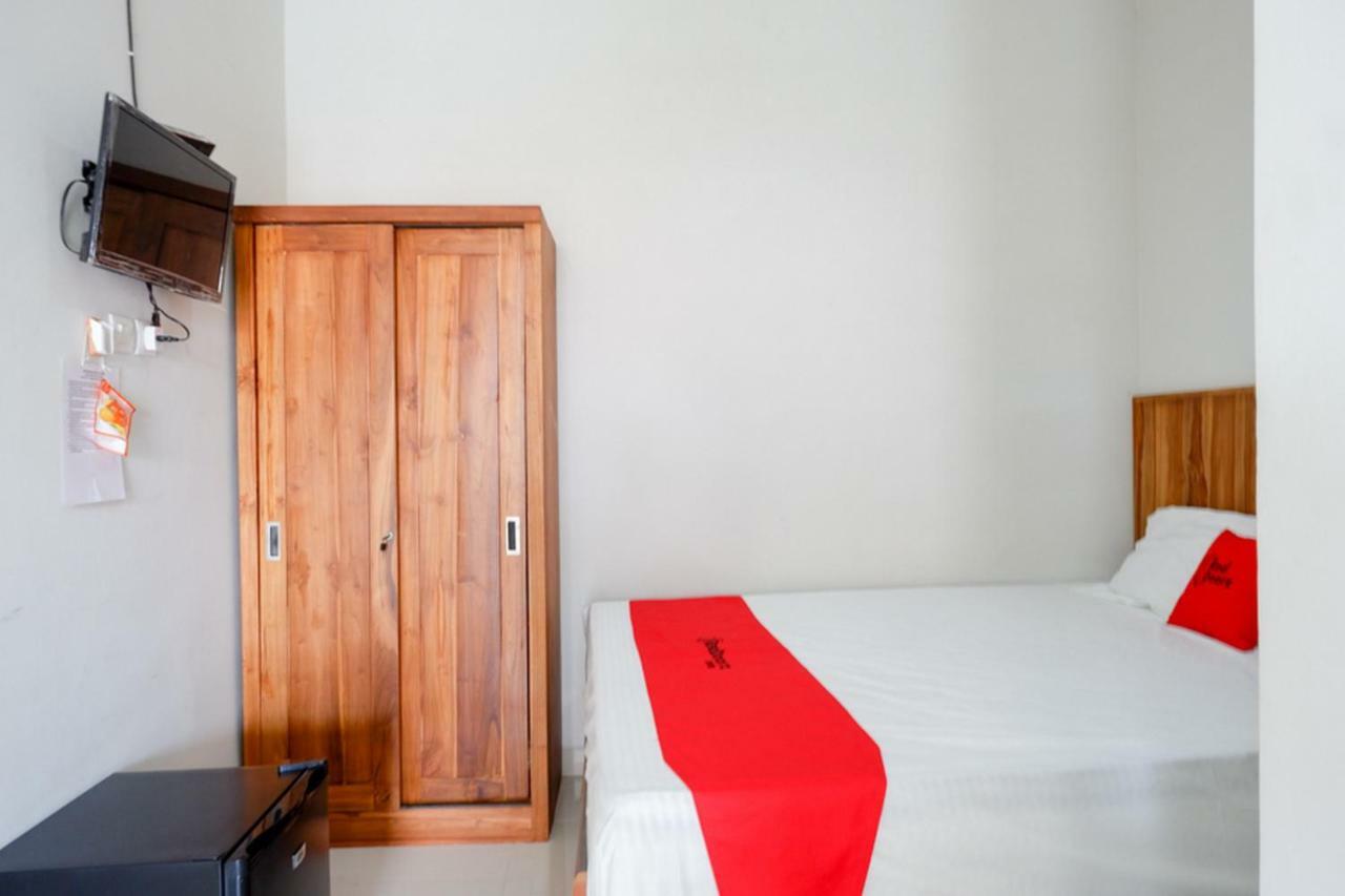 Reddoorz Plus Syariah Near Stasiun Tegal 2 Zewnętrze zdjęcie